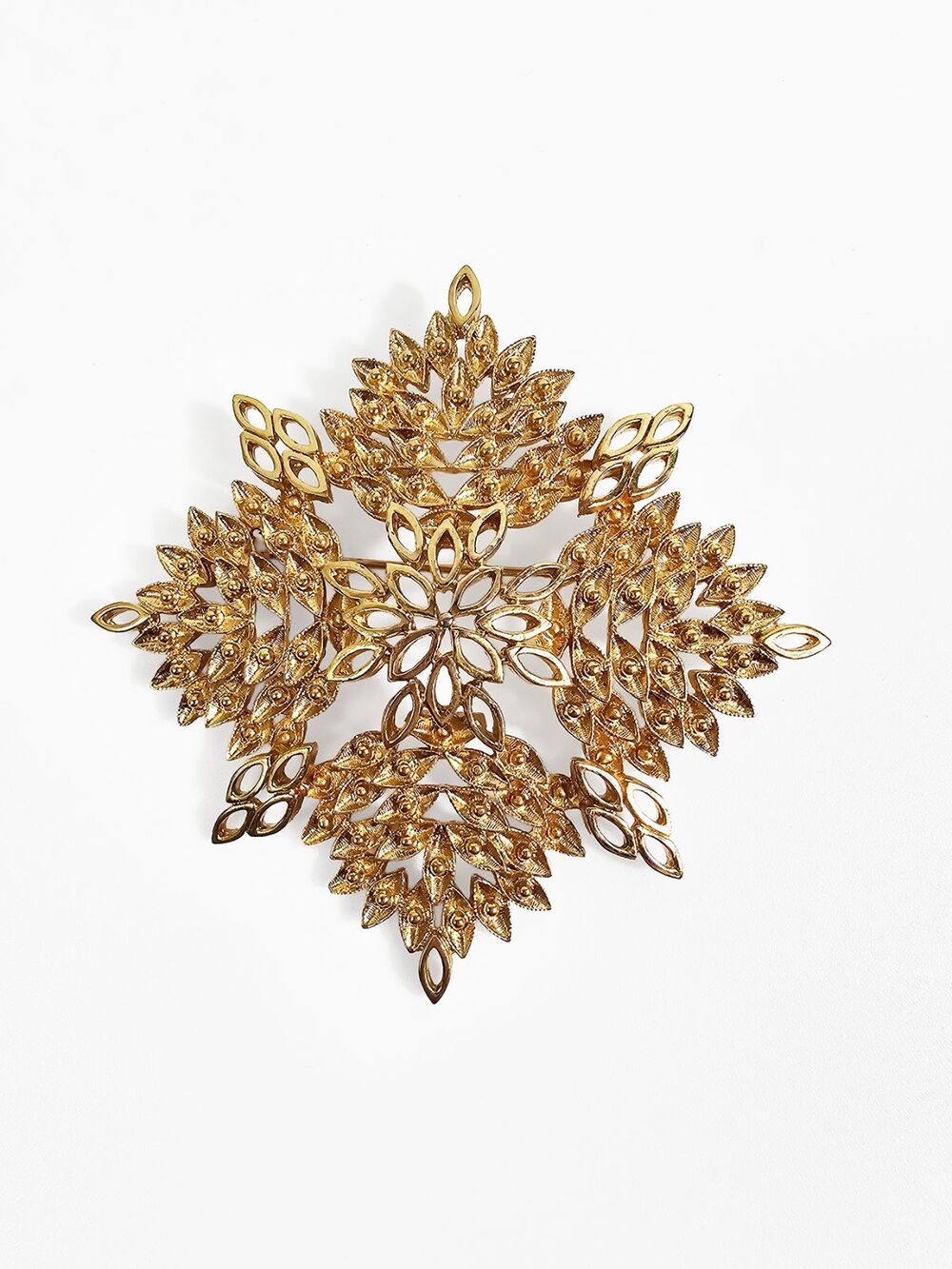Vintage Monet 1960s 70s Gold-Tone Open Work Large Floral Brooch